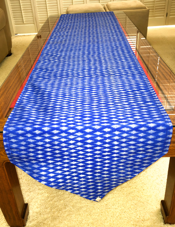 Table Runner (TR-0011) 15" W x 74" H